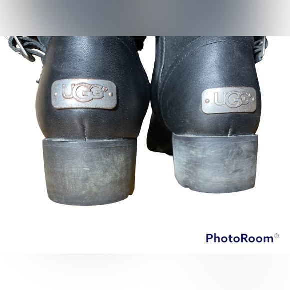 UGG Bellevue Boots - Picture 5 of 7